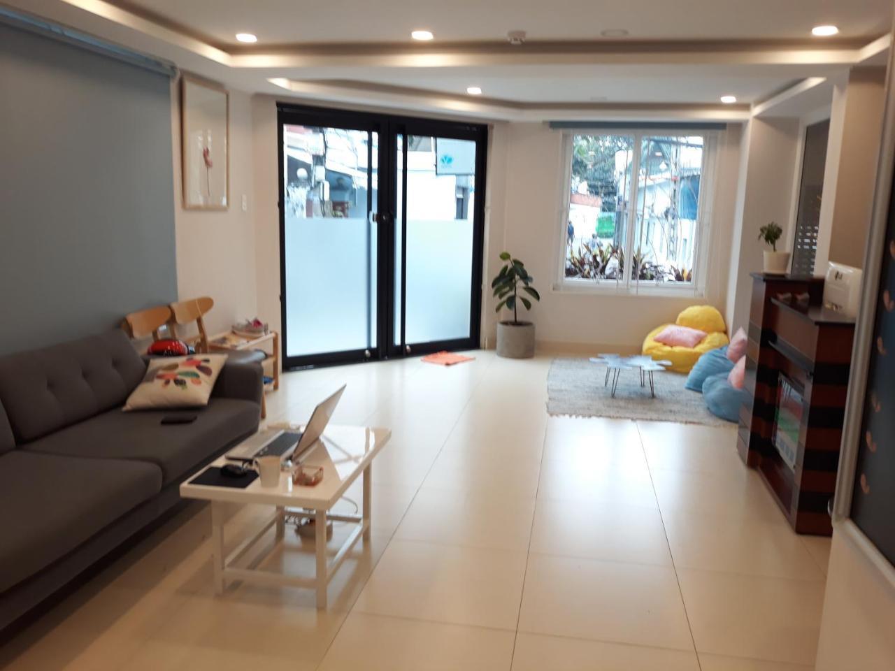 Evergreen Saigon Apartment Ho Chi Minh City Exterior photo